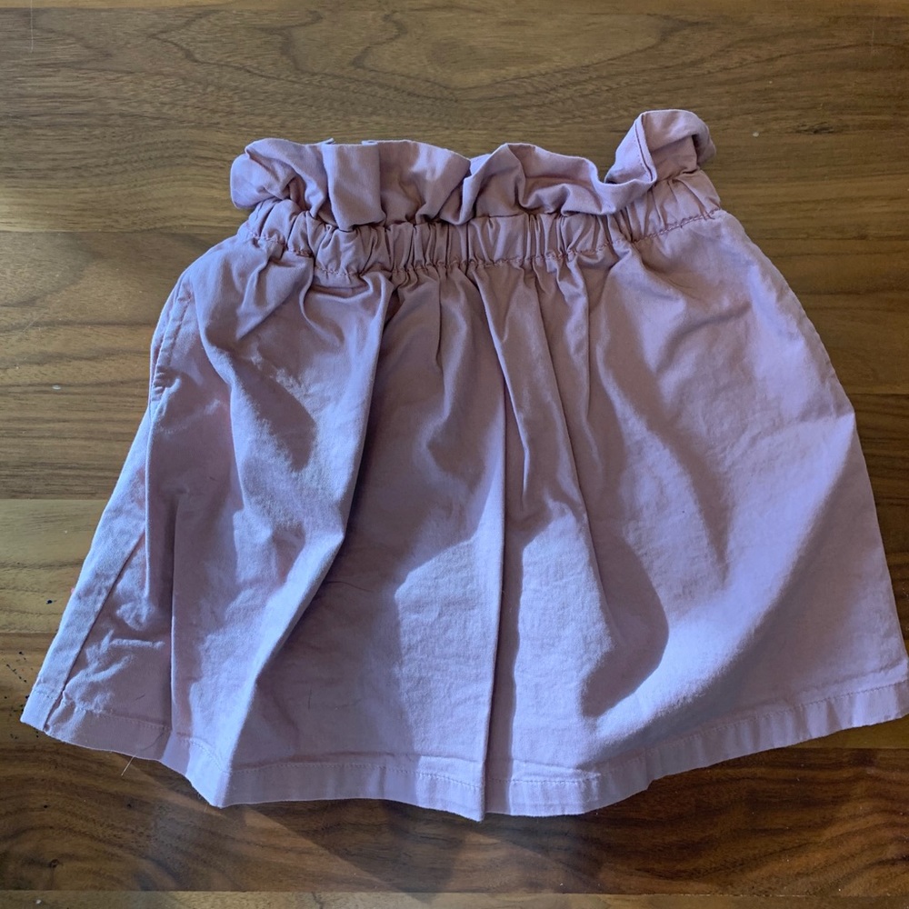 Uniqlo girls paper bag skirt